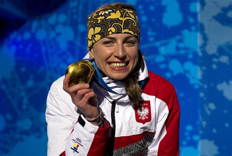 Medale olimpijskie to oznaka sportowej doskonałości, ale również oddania i poświęcenia. Medale Polaków w Vancouver • Polski Komitet Olimpijski