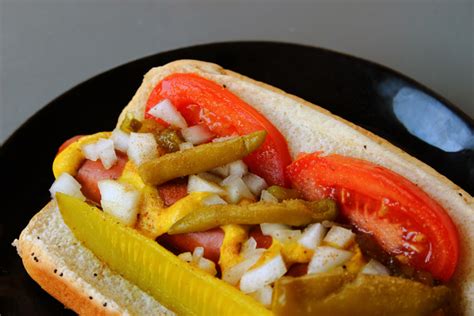 HOW TO MAKE A CHICAGO DOG - MMM HAPPY FOOD