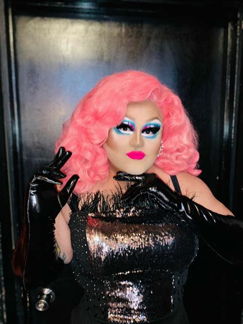 San Antonio Drag Queens Share Their Lives In And Out Of Drag