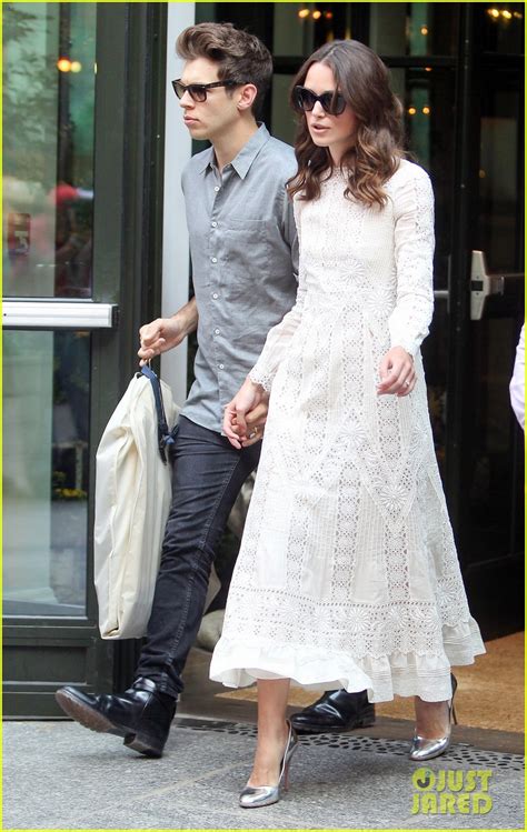 Keira Knightley Husband James Righton Step Out Before Begin Again Nyc Premiere Photo