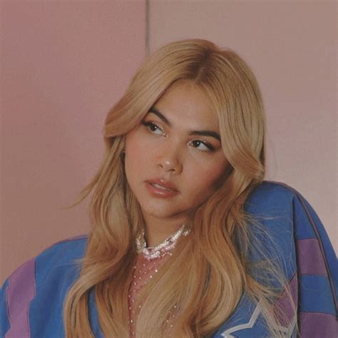 hayley kiyoko glamourbreak