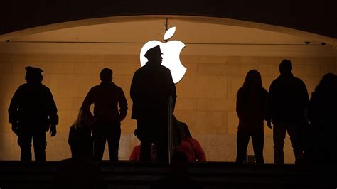 Apple Ordered To Pay 13bn Euro Tax Bill To Ireland Both To Appeal