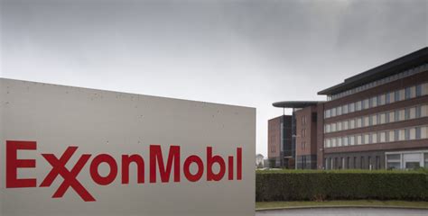 Leaving Exxon Mobil To ‘sell Stakes In Nigeria Upstream Operations