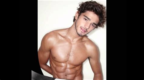 Os Modelos Brasileiros Mais Bonitos Os Homens Mais Bonitos Do Brasil Youtube