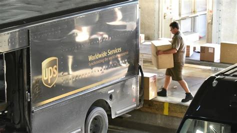 UPS Turns To Virtual Reality To Train Delivery Truck Drivers