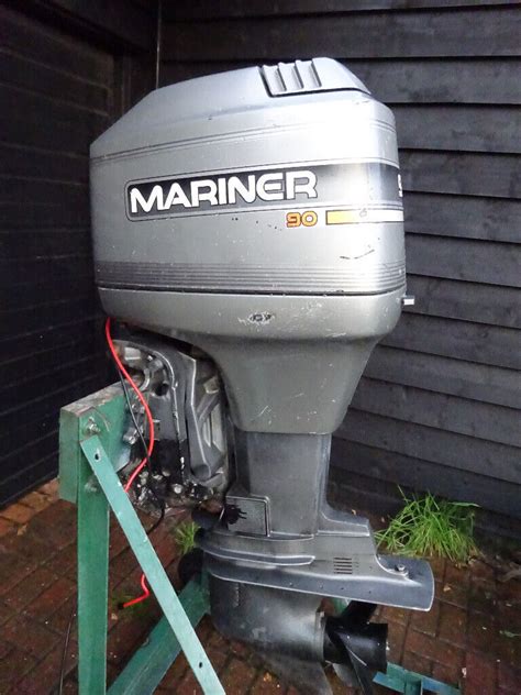 Mariner 90 Hp Outboard Engine 2 Stoke Spares Or Repair Lost Spark In