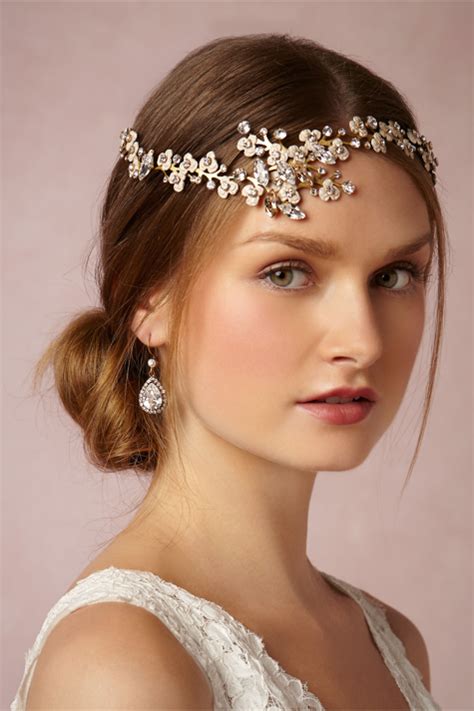 How To Picking The Perfect Bridal Headpiece