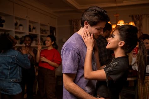 52 Sexiest Netflix Shows 2023 Popsugar Love And Sex