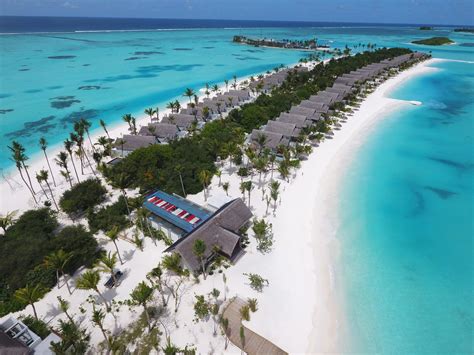 Ozen Life Maadhoo A Luxury Resort In Maldives Review 2024