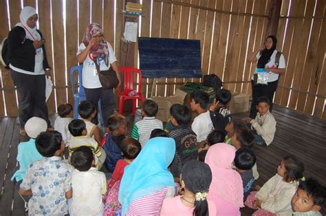 Umurnya sudah 21 tahun, tetapi tingkah lakunya masih ~. QURBAN, AKIKAH, WAKAF, SEDEKAH - YAYASAN SALAM MALAYSIA