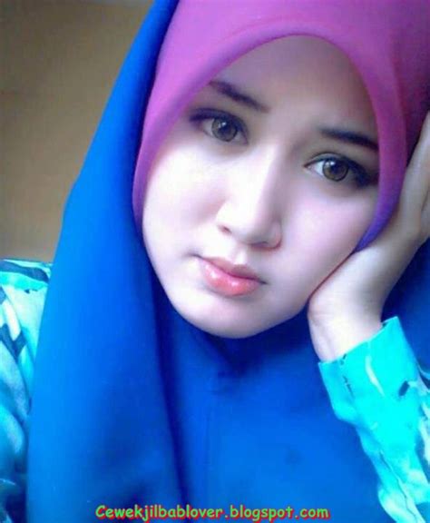 Indonesian Cute Hijab Girl Pictures September 2013 Free Download Nude Photo Gallery