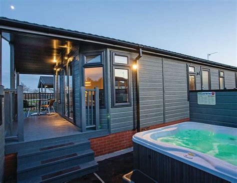 15 Luxury Lodges In Suffolk With Hot Tubs From £51 Per Night