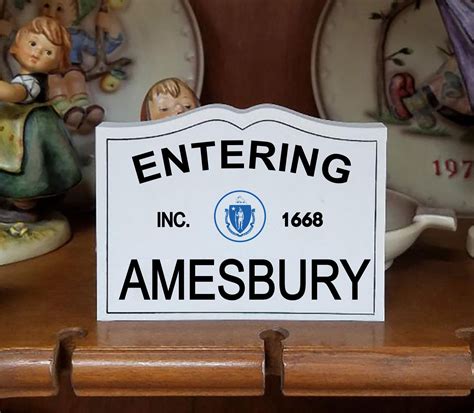 Amesbury Massachusetts Town Line Sign Professional Ts Amesbury Signs