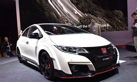 Salon De Gen Ve La Honda Civic Type R Pointe Chevaux