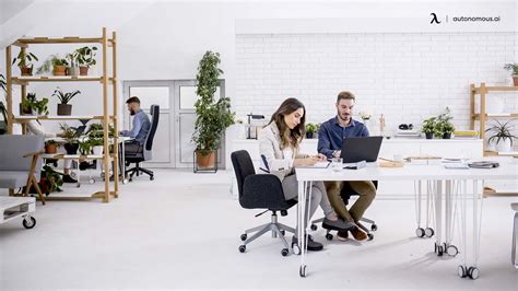 What Are The Best Hybrid Office Layouts For Employees
