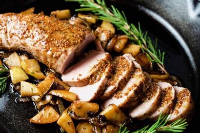 Pork tenderloin seasoned with a rub, seared until golden then oven baked in an incredible honey garlic sauce until it's sticky on the outside and juicy on the inside! Oven Roasted Pork Tenderloin Pioneer Woman - Trader Joe S ...