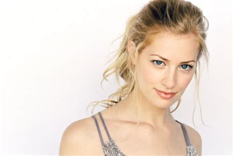 Beth Behrs Actress Profilebio And Photos Wallpapers Galery