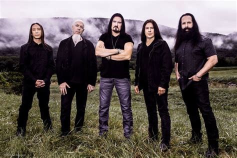 Dream Theater Júliusban Pozsonyban és A Fezen Fesztiválon
