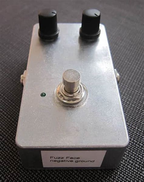 Also a modified fuzz face from the same site. 3pdt Fuzz Face complete DIY Kit guitar effect pedal | Reverb