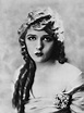 Mary Pickford Facts, Worksheets, Early & Personal Life, Life as an Actress
