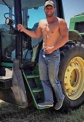 Shirtless Male Beefcake Muscular Farmer Hunk Country Dude Beefy Photo