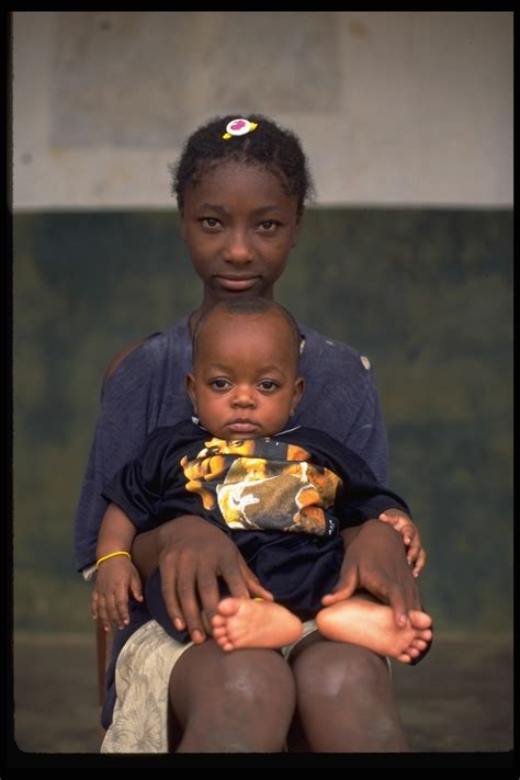 Young Mother In Sierra Leone The New Humanitarian