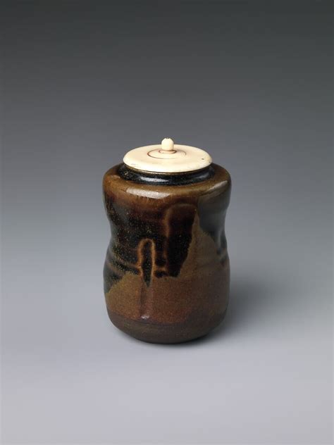 Tea Caddy Japan Early Edo Period 16151868 The Metropolitan