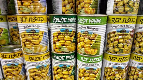 10 Must Have Food Ts From The Israeli Supermarket Israel21c