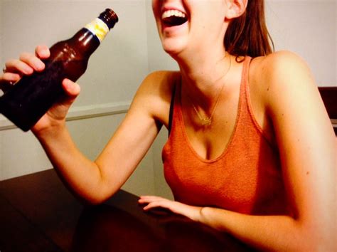 18 Signs That You’re A Happy Drunk Thought Catalog