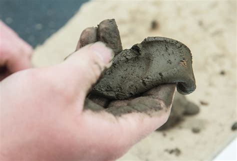 Sand Silt Or Clay Texture Says A Lot About Soil Oregon State University