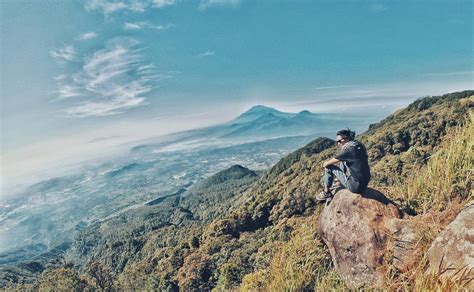 Gunung Ungaran Semarang by IG ari42  LiburMuluCom