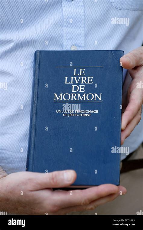 Le Livre De Mormon Un Autre Testament De Jésus Christ Est Un Texte