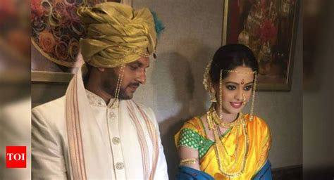 satrangi sasural actors mugdha chaphekar and ravish desai tie the knot times of india