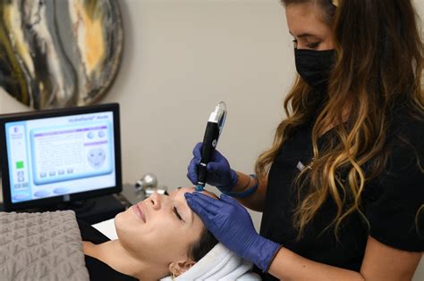 HydraFacials Just Got An Upgrade Seiler Skin