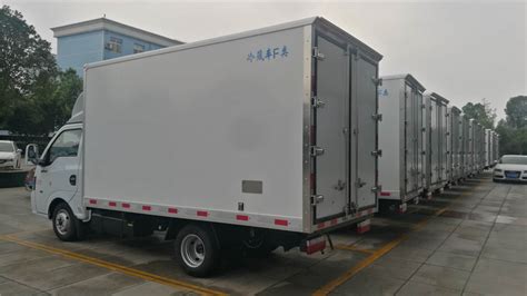 Supply Dongfeng Ton Small Refrigerated Truck Wholesale Factory Chengli CLW Special