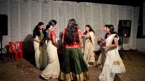 Malayali Girls Navel While Dancing For Wedding Mkv Snapshot 02 15 450