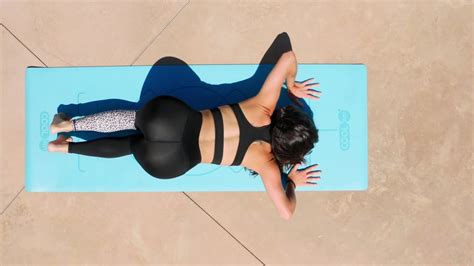 Cooldot Eco Friendly Premium Yoga Mat Body Alignment And Anti Slippery Mats Youtube