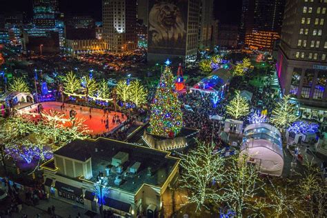 Six Reasons Detroit Is A Winter Wonderland Worth Visiting Huffpost