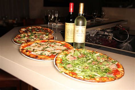 Pizza Pasta And More Italian Food Choices Pizza Classica