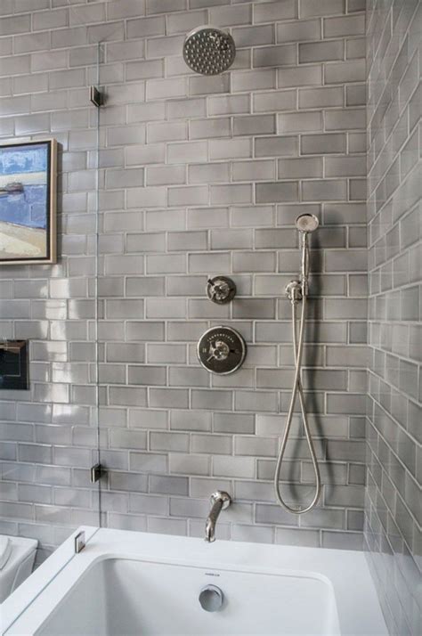 Beautiful Subway Tile Bathroom Remodel And Renovation Roundecor Tile Bathroom Bathtub