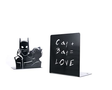 43 Cool Bookends We Made For Cool People Who Love Books