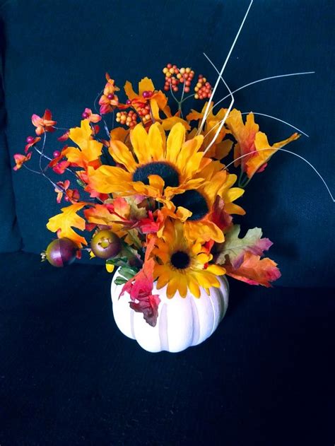 Pin By Lisa H On My Creative Side Fall Wreath Painting Creative