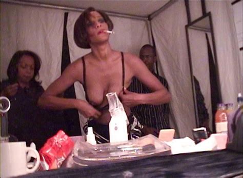 Free Whitney Houston Nude Whitney Pics Video The Sex Scene