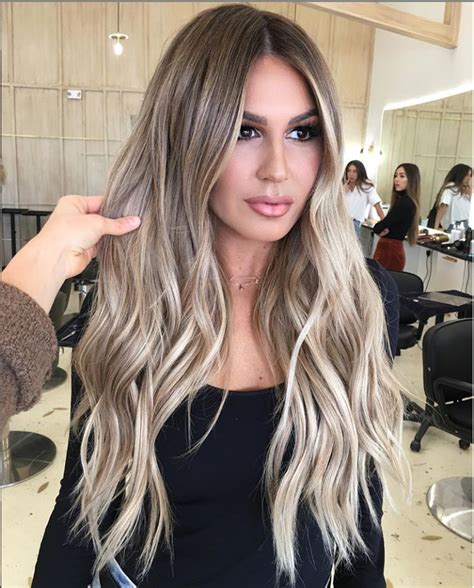 33 Hottest Blonde Balayage Highlights With Layers For Long Hair Design