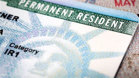 New Green Cards What Is Different In The New Permanent Resident Cards