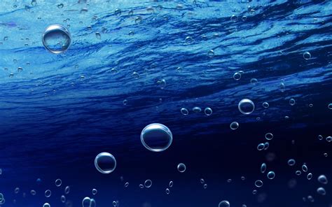 Air Bubbles In The Sea Water Wallpaper Download 5120x3200
