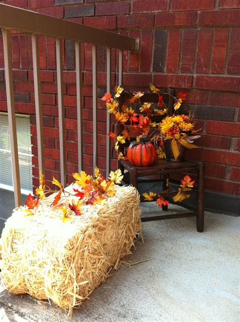 My Fall Front Porchjust Need Some Pumpkins For The Hay Bale Hay