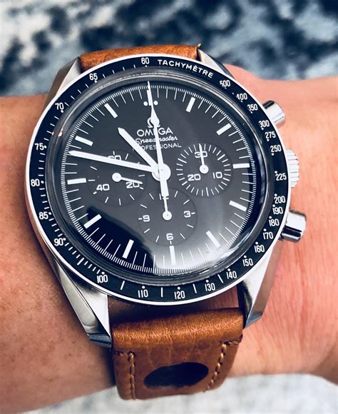 Omega Speedmaster Professional Moonwatch Rwatches