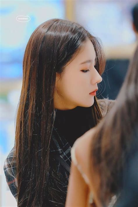 9 Female Idols Known For Having An Appealing And Best Side Profile Lovekpop95