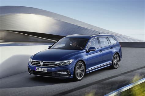 Volkswagen Passat 2019 Facelift Prices Announced Carbuyer